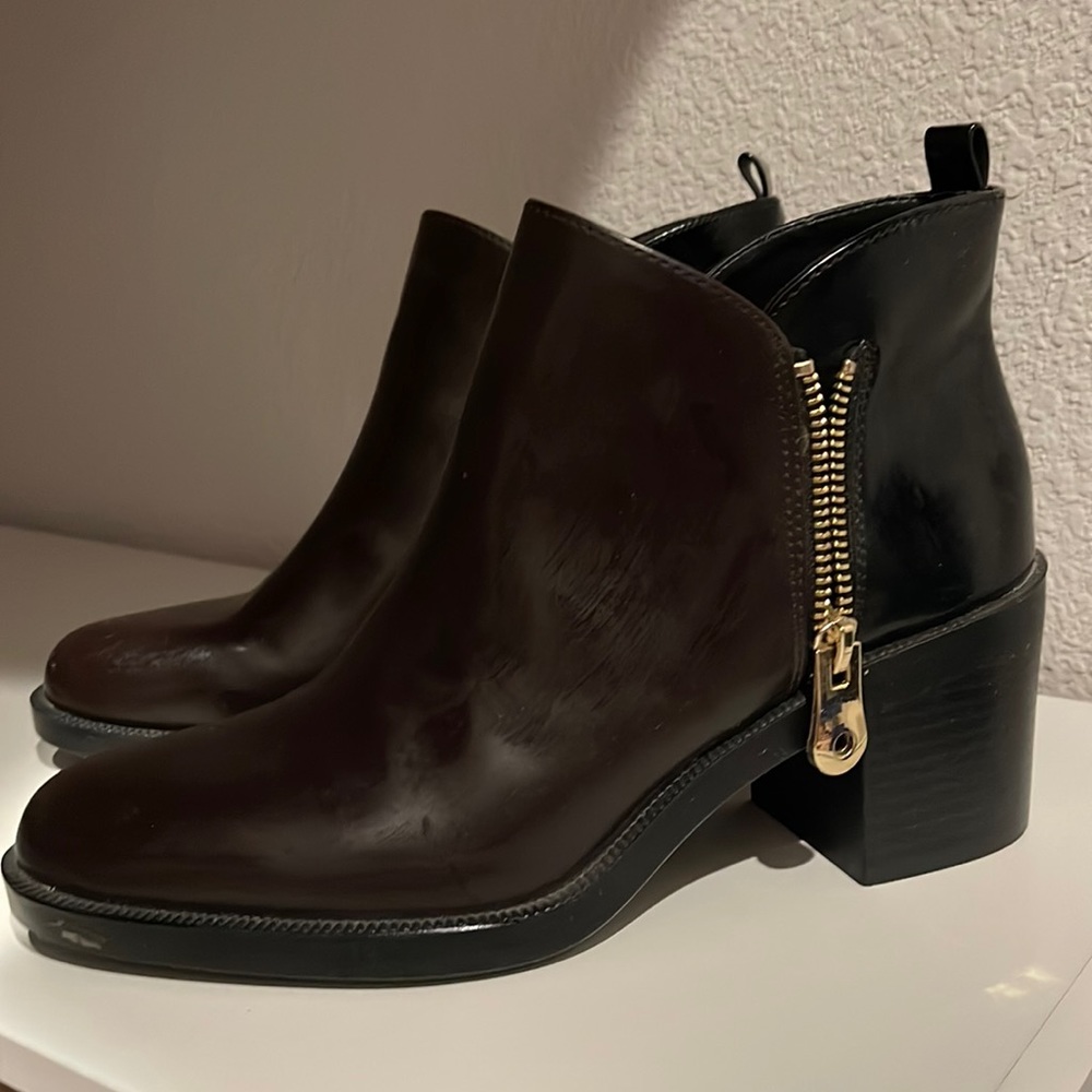 Chocolate brown & black ankle boots.